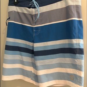 Men’s Vineyard Vines Sz 30 Boardshort Bathing suit